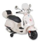 Лицензиран Детски Акумулаторен Мотор Vespa GTS Super, 12V4.5Ah, LED светлини - Image 2