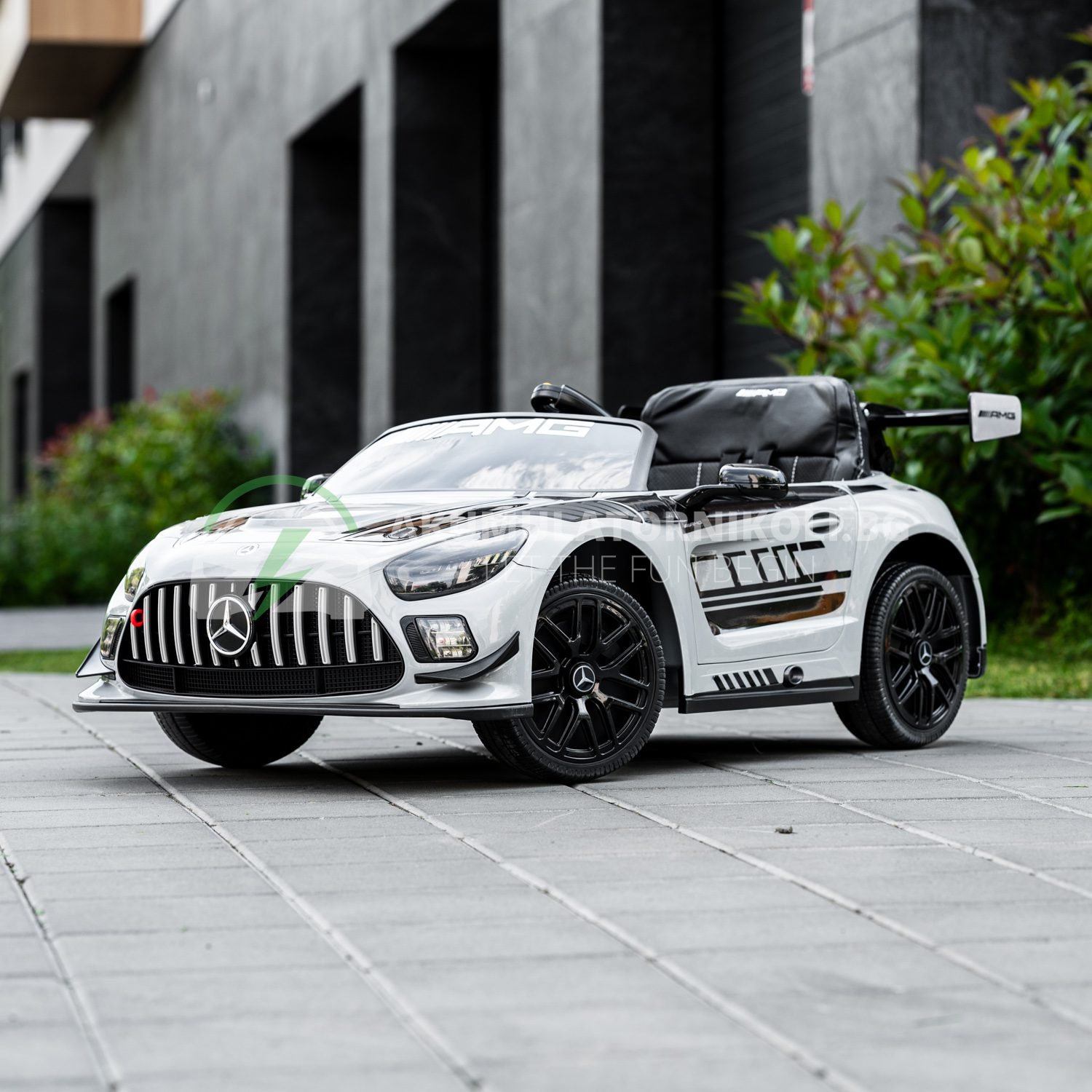 loparski_studio_akumulatornikoli_29.5.25_web_31.jpg Лицензирана Акумулаторна Кола Mercedes-Benz GT3 EVO 2026, 100W, 12V/4.5Ah, EVA гуми, R/C 2.4G - Image 1
