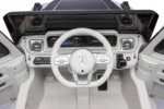 Лицензиран Акумулаторен Джип Mercedes EQG 2026, 4x4, 140W, 12V/9Ah, EVA гуми под наем - Image 12