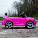 Лицензиран акумулаторен джип Audi SQ8, 70W, 12V4.5Ah, R/C 2.4G, EVA гуми - Image 6